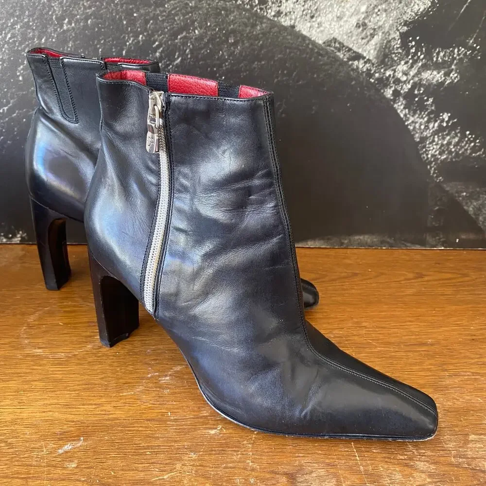 Donald Pliner 8.5M Red Bottom Stiletto Zipper Boots Black Red Leather Square Toe - Picture 2 of 11